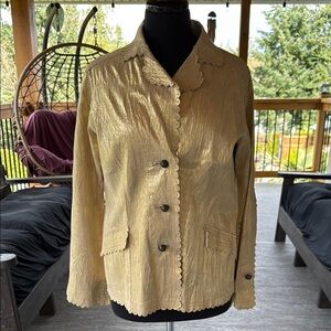 Mi Fresia | Gold Leather Blazer - Scalloped